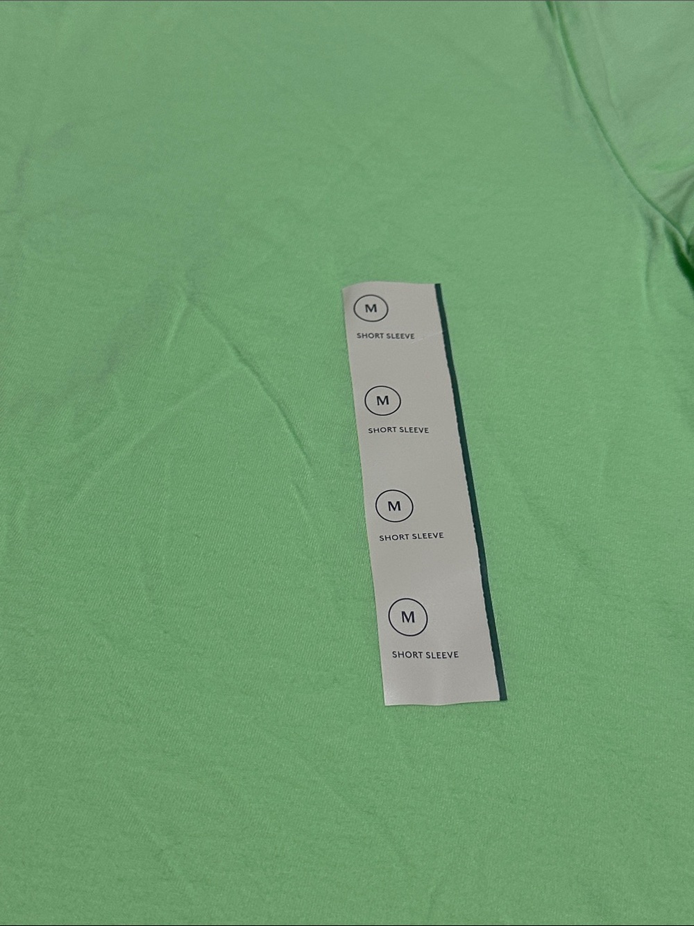 Universal Thread | size medium | green tee - Picture 2 of 3